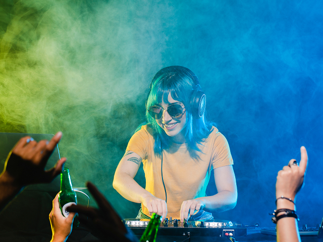 evento DJ+Percusión Afrolatino