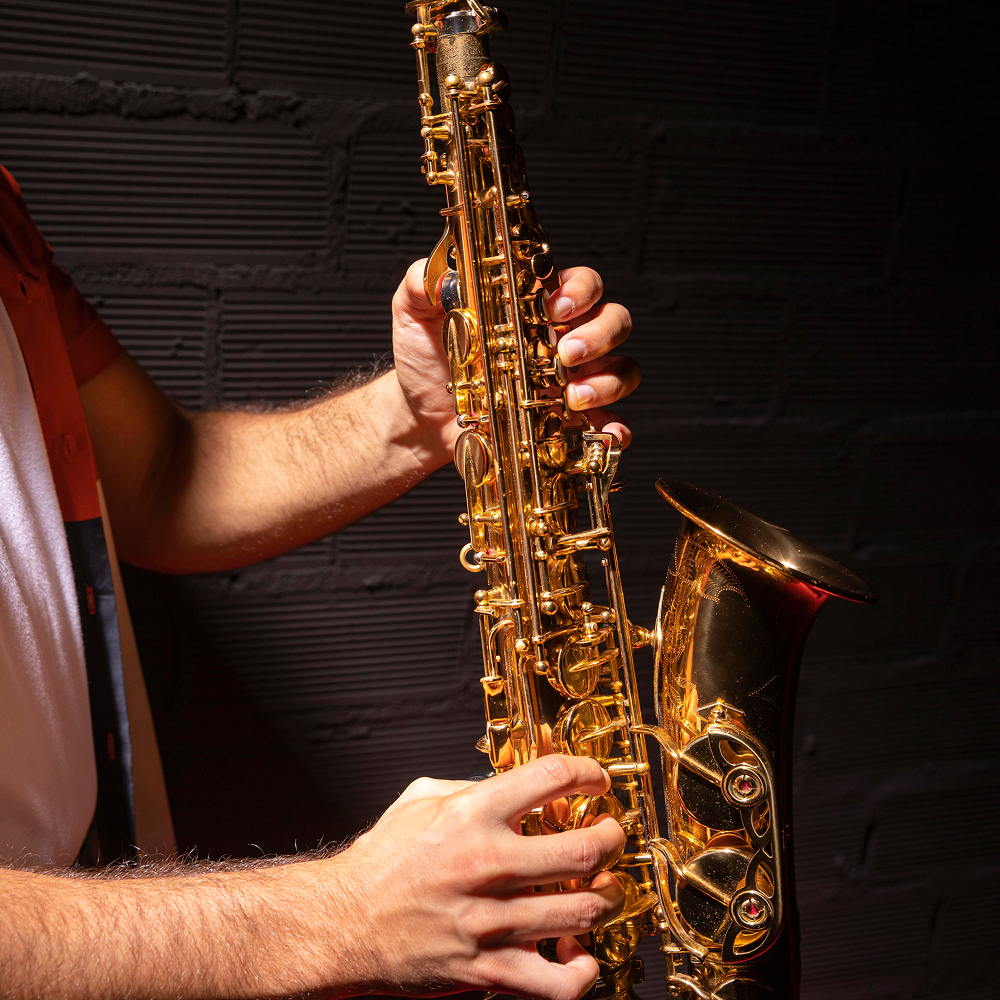 evento DJ + saxo rock español